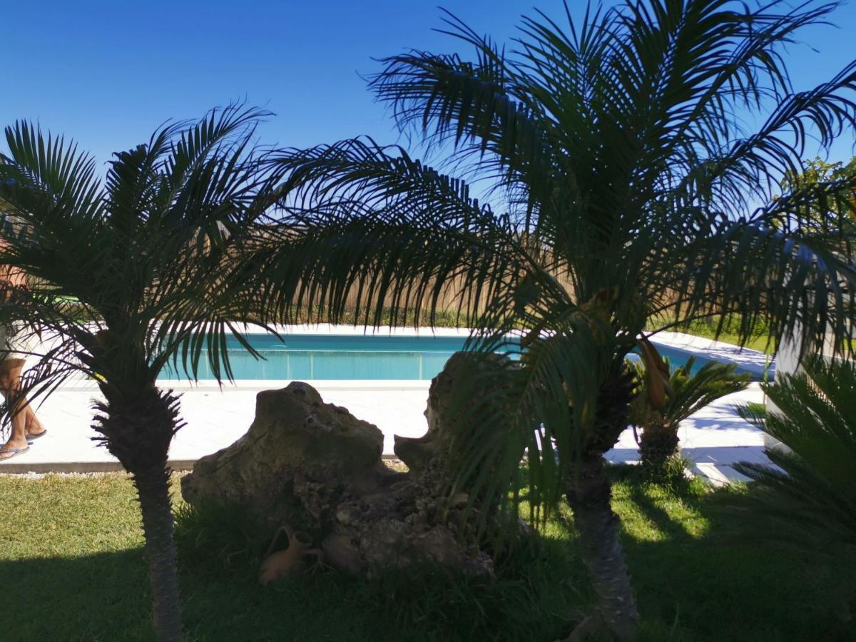il CARRUBBO, alloggio in villa a Marzamemi Esterno foto