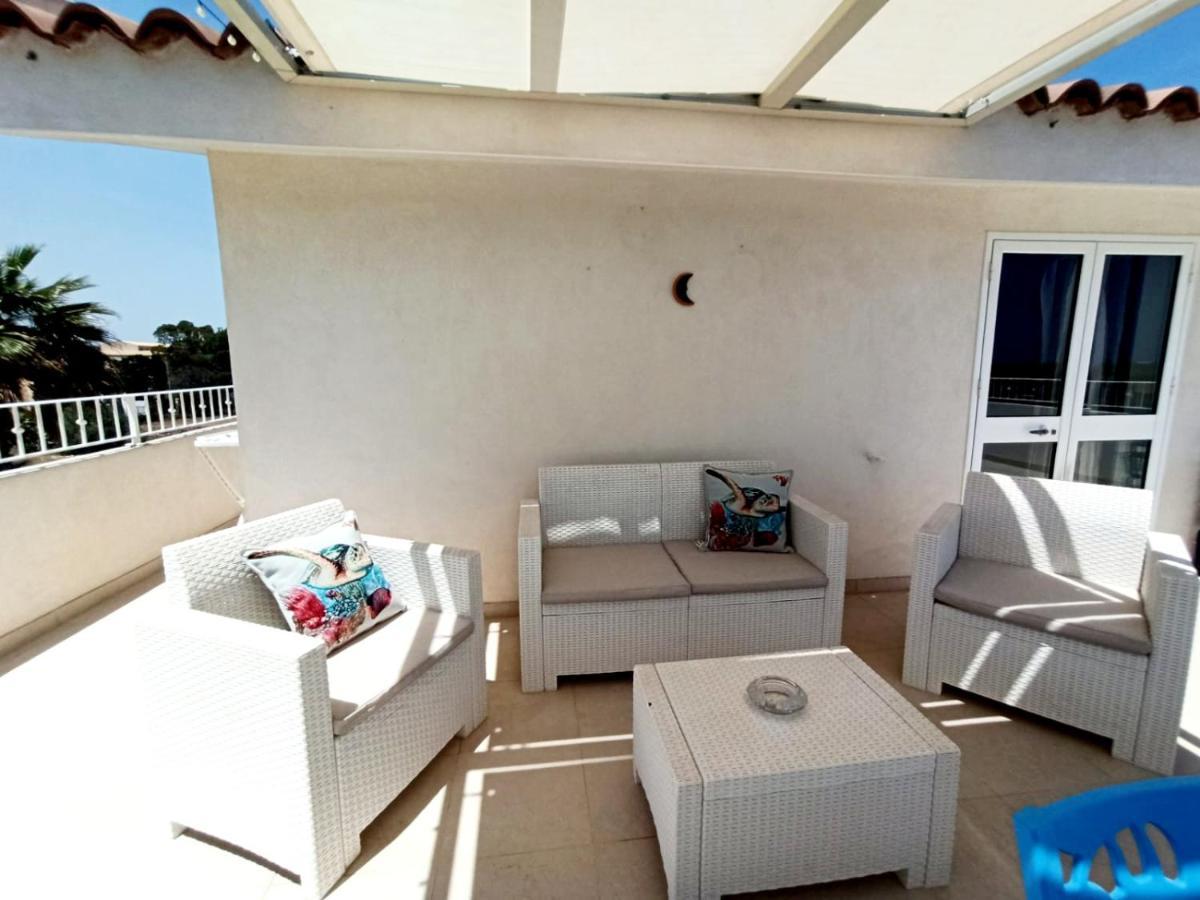 il CARRUBBO, alloggio in villa a Marzamemi Esterno foto