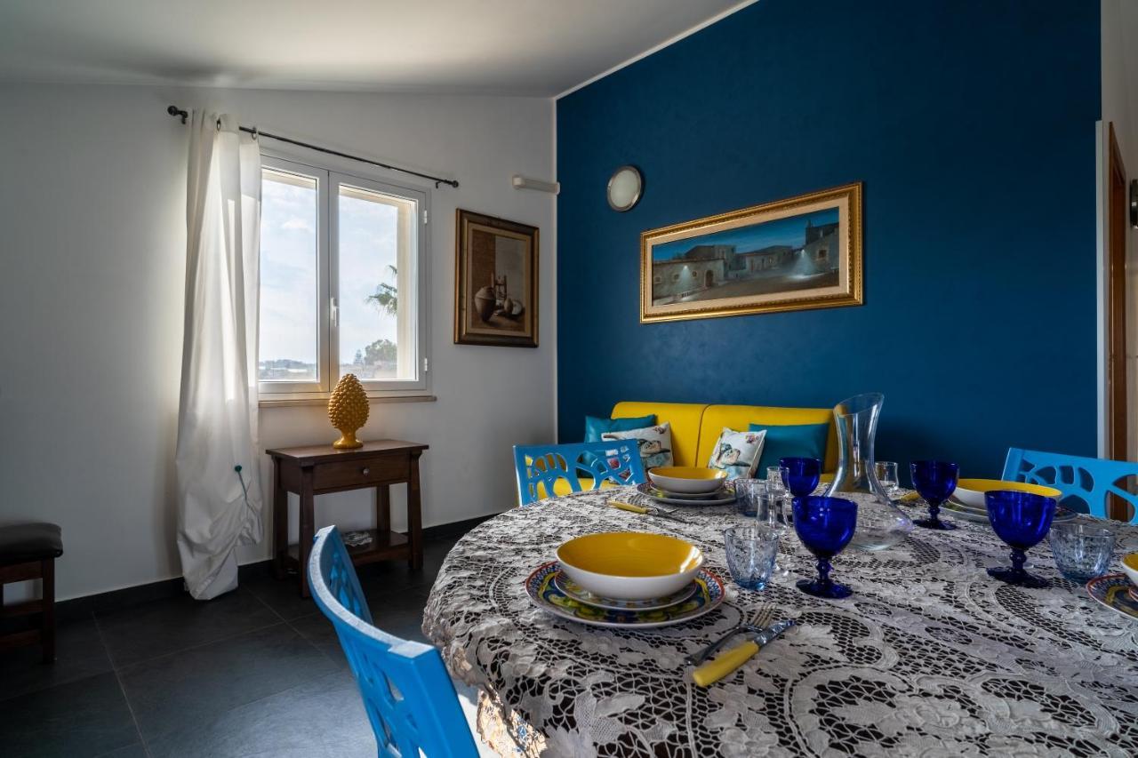 il CARRUBBO, alloggio in villa a Marzamemi Esterno foto