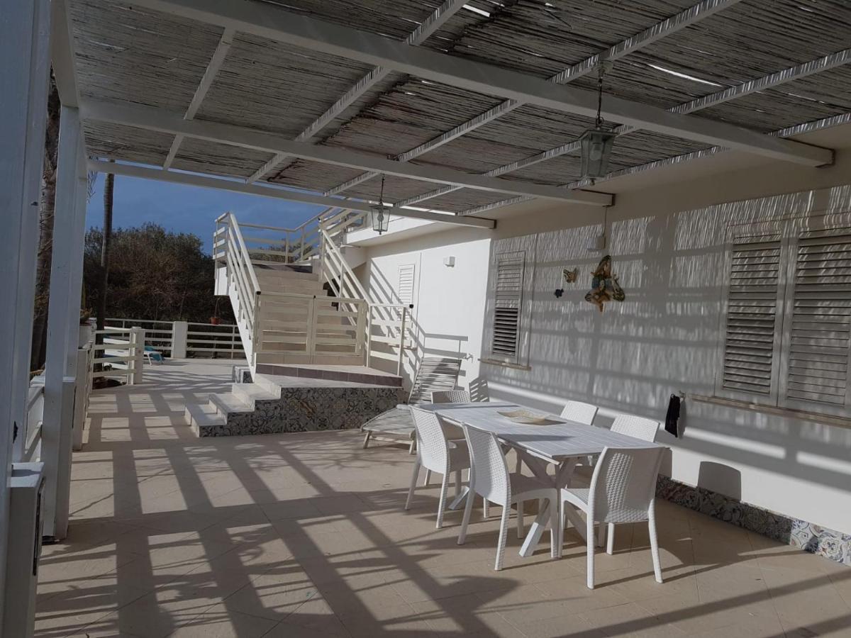 il CARRUBBO, alloggio in villa a Marzamemi Esterno foto
